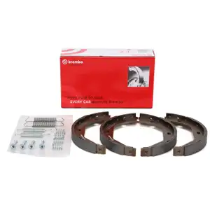 BREMBO Bremsbacken + Federn Satz BMW E81-88 E46 E90-93 F31-34 F32-36 E39 X1 E84